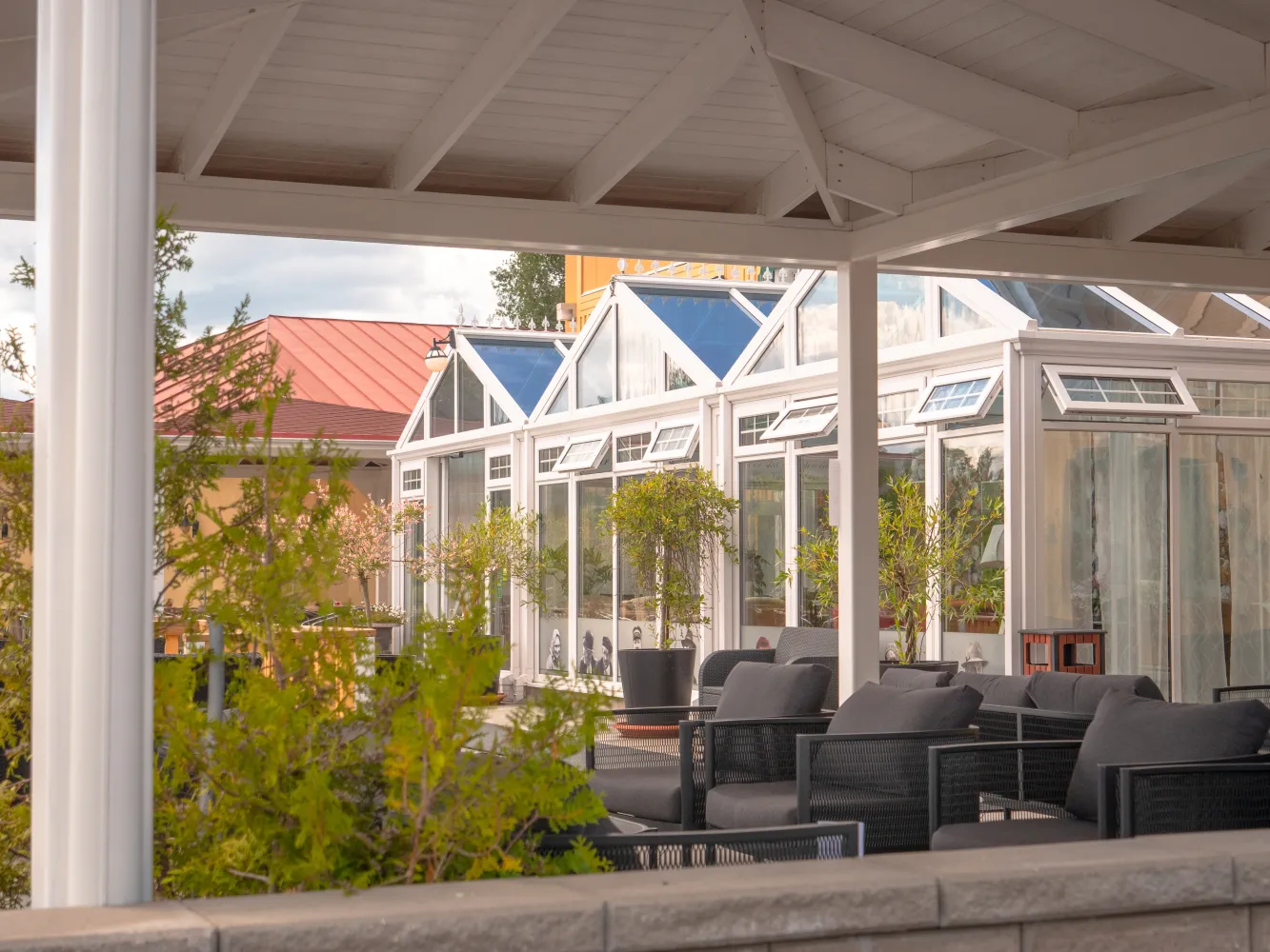 Vinterträdgården och paviljongerna på Karaktärshotellet