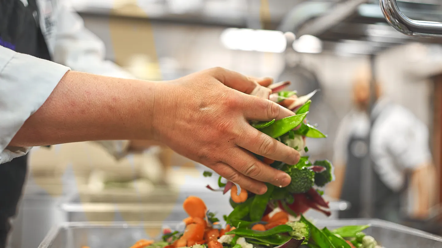 I köket i restaurangen Kök & scen